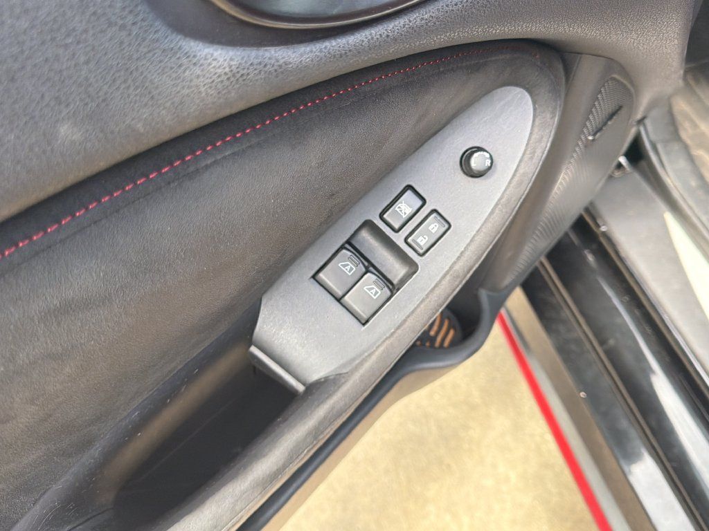 Used 2019 Nissan 370Z NISMO RWD image 16