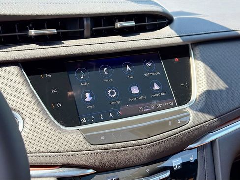 New 2026 Cadillac XT5 Premium Luxury w/ Driver Assist Package AWD/4WD image 15