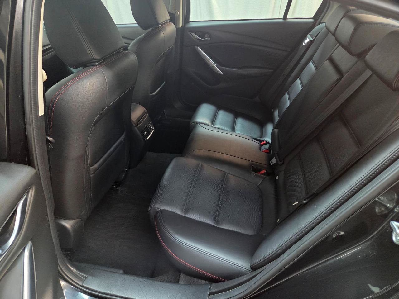 Used 2015 MAZDA MAZDA6 Grand Touring w/ GT Technology Package FWD image 16