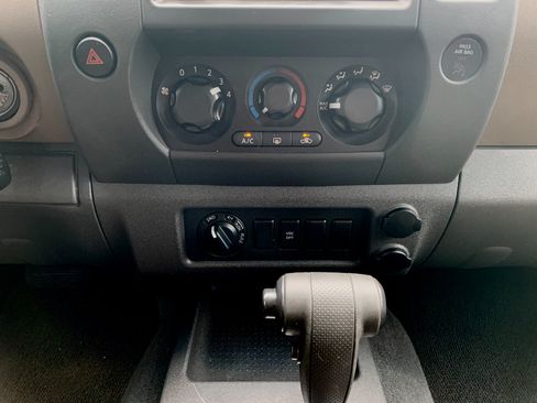 Used 2023 Kia Forte LXS w/ LXS Technology Package FWD image 18