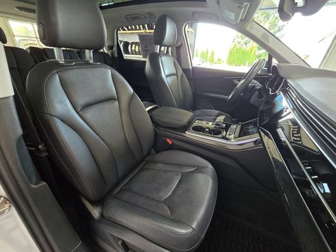 Used 2021 Audi Q7 3.0T Premium Plus w/ Executive Package AWD/4WD image 31