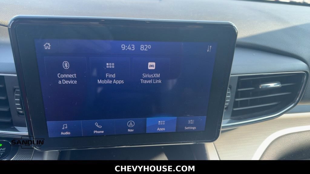 Used 2021 Ford Explorer XLT w/ Equipment Group 202A RWD image 24