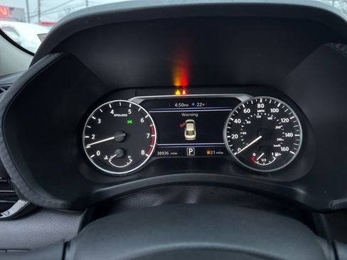 Used 2023 Nissan Sentra SV image 14