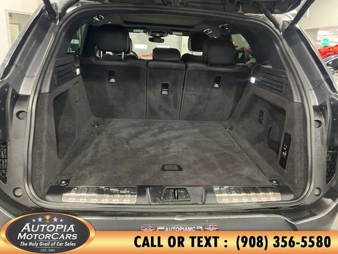 Used 2024 Land Rover Range Rover Sport Dynamic SE image 18