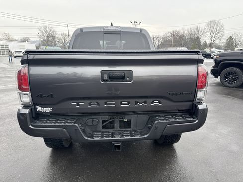 Used 2020 Toyota Tacoma TRD Pro image 4