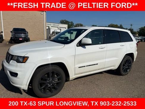 Used 2022 Jeep Grand Cherokee Laredo X RWD image 5