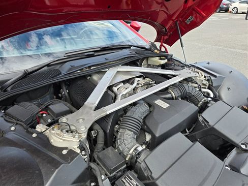 Used 2020 Aston Martin V8 Vantage Coupe RWD image 27