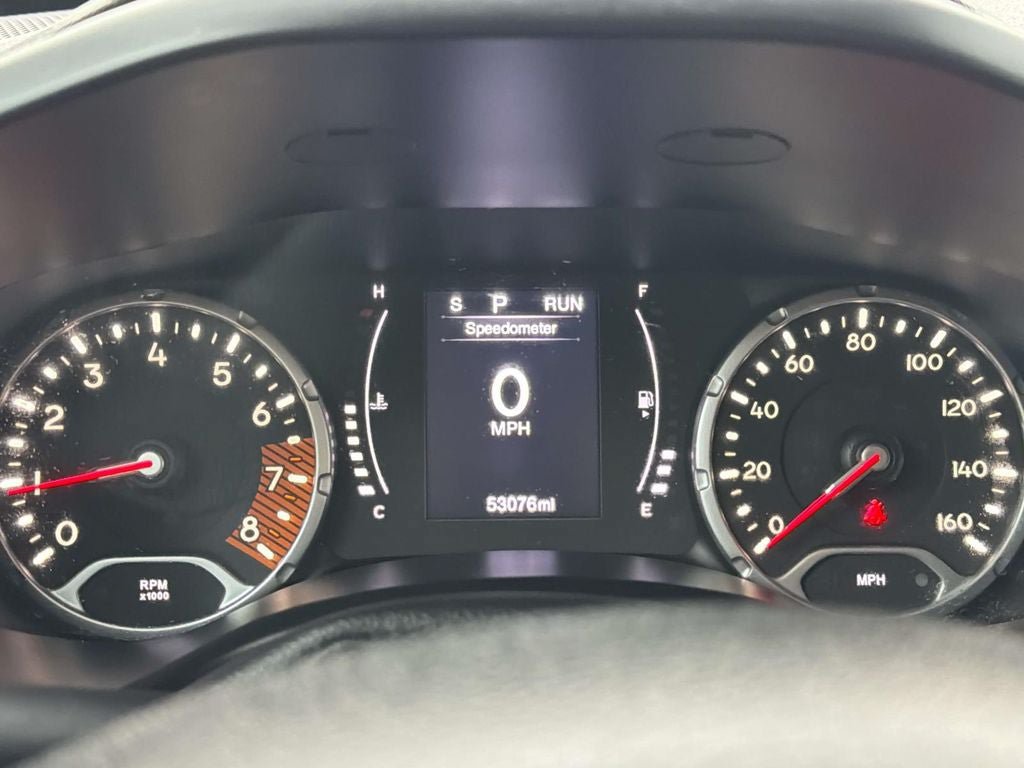 Used 2023 Jeep Renegade Latitude AWD/4WD image 37