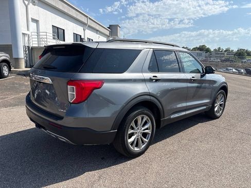 Certified 2024 Ford Explorer XLT w/ Equipment Group 202A AWD/4WD image 7