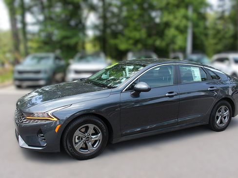 Certified 2023 Kia K5 LXS FWD image 4