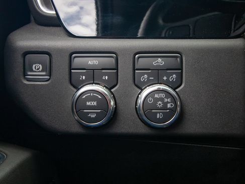 Used 2024 GMC Sierra 1500 Elevation AWD/4WD image 29
