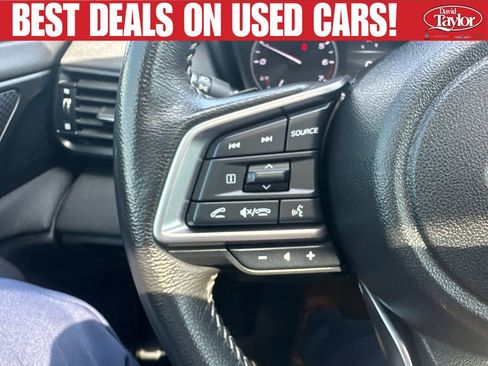 Used 2024 Subaru Outback Premium AWD/4WD image 17