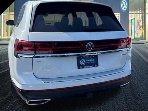 Used 2024 Volkswagen Atlas SE AWD/4WD image 7