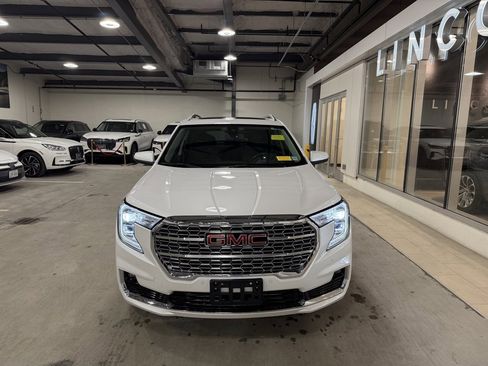 Used 2022 GMC Terrain Denali image 9