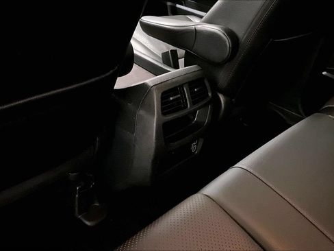 Used 2021 Honda Ridgeline Black Edition image 11