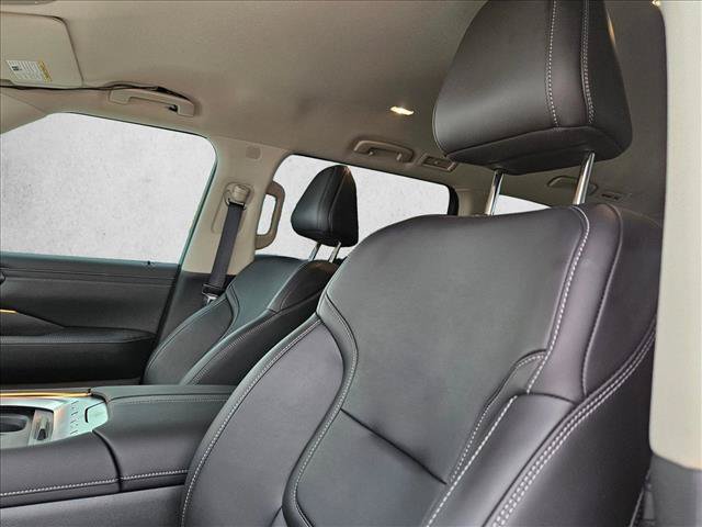 Used 2026 Nissan Armada SV RWD image 14