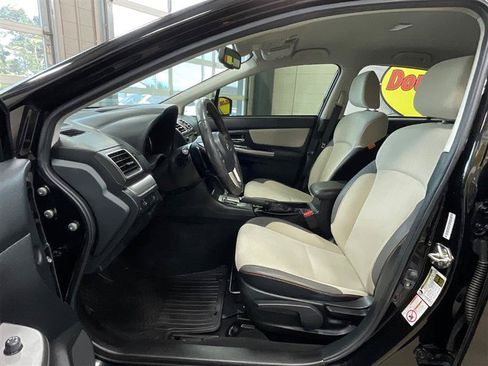 Used 2016 Subaru Crosstrek 2.0i Premium AWD/4WD image 11