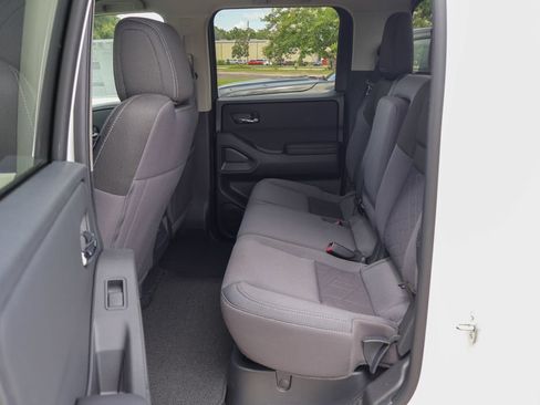 New 2026 Nissan Frontier SV AWD/4WD image 8