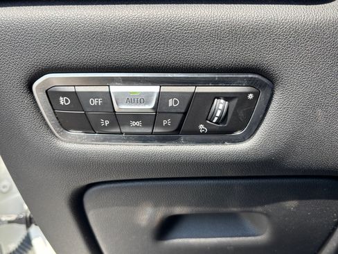 Used 2021 BMW X7 xDrive40i AWD/4WD image 25