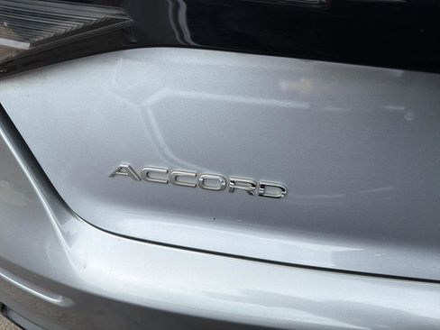 Used 2023 Honda Accord Sport image 9