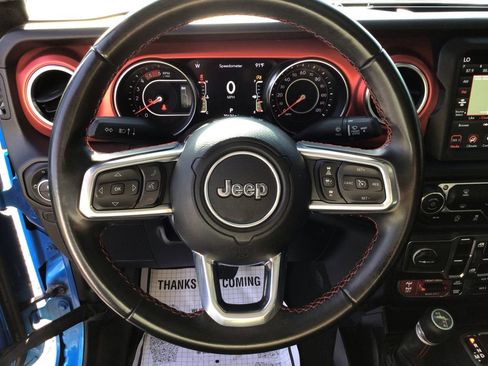 Used 2021 Jeep Gladiator Rubicon w/ Dual Top Group AWD/4WD image 16
