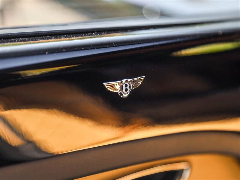 Used 2016 Bentley Mulsanne Speed RWD image 24