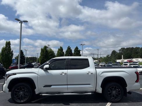 Used 2023 Toyota Tundra Platinum AWD/4WD image 11