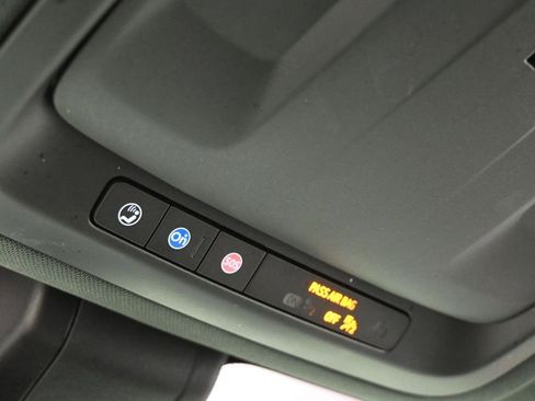 Used 2021 GMC Yukon SLE w/ Gmc Pro Safety Plus Package image 20