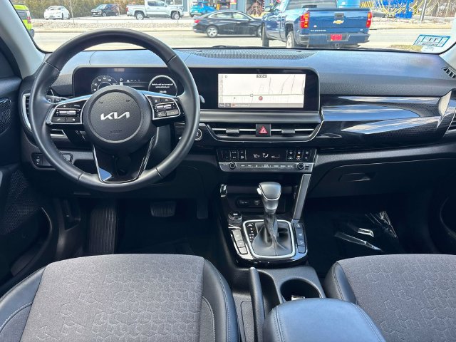 Used 2024 Kia Seltos X-Line AWD/4WD image 15