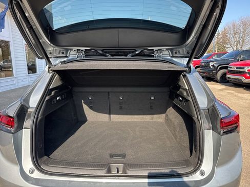 Certified 2023 Buick Envision Preferred w/ Sport Touring Package image 35