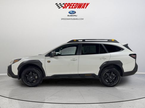 Certified 2025 Subaru Outback Wilderness image 5