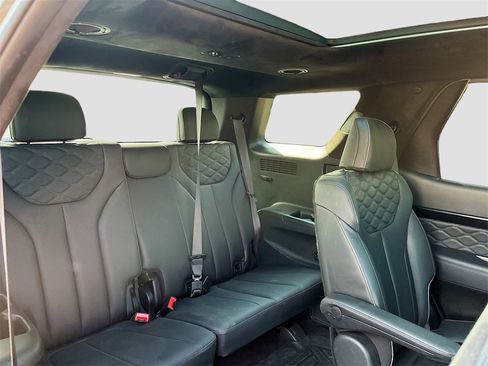 Used 2022 Hyundai Palisade Calligraphy image 29