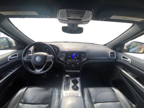 Used 2020 Jeep Grand Cherokee Limited w/ Luxury Group II image 23