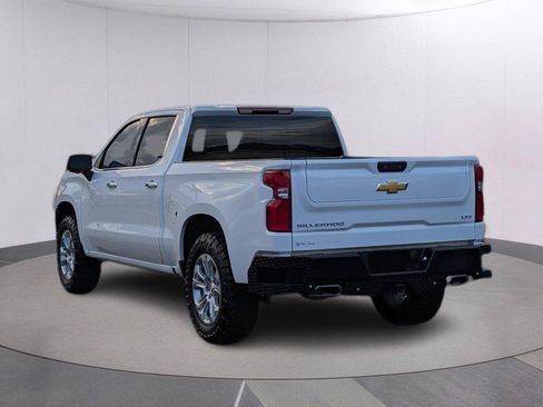 Used 2026 Chevrolet Silverado 1500 LTZ AWD/4WD image 3