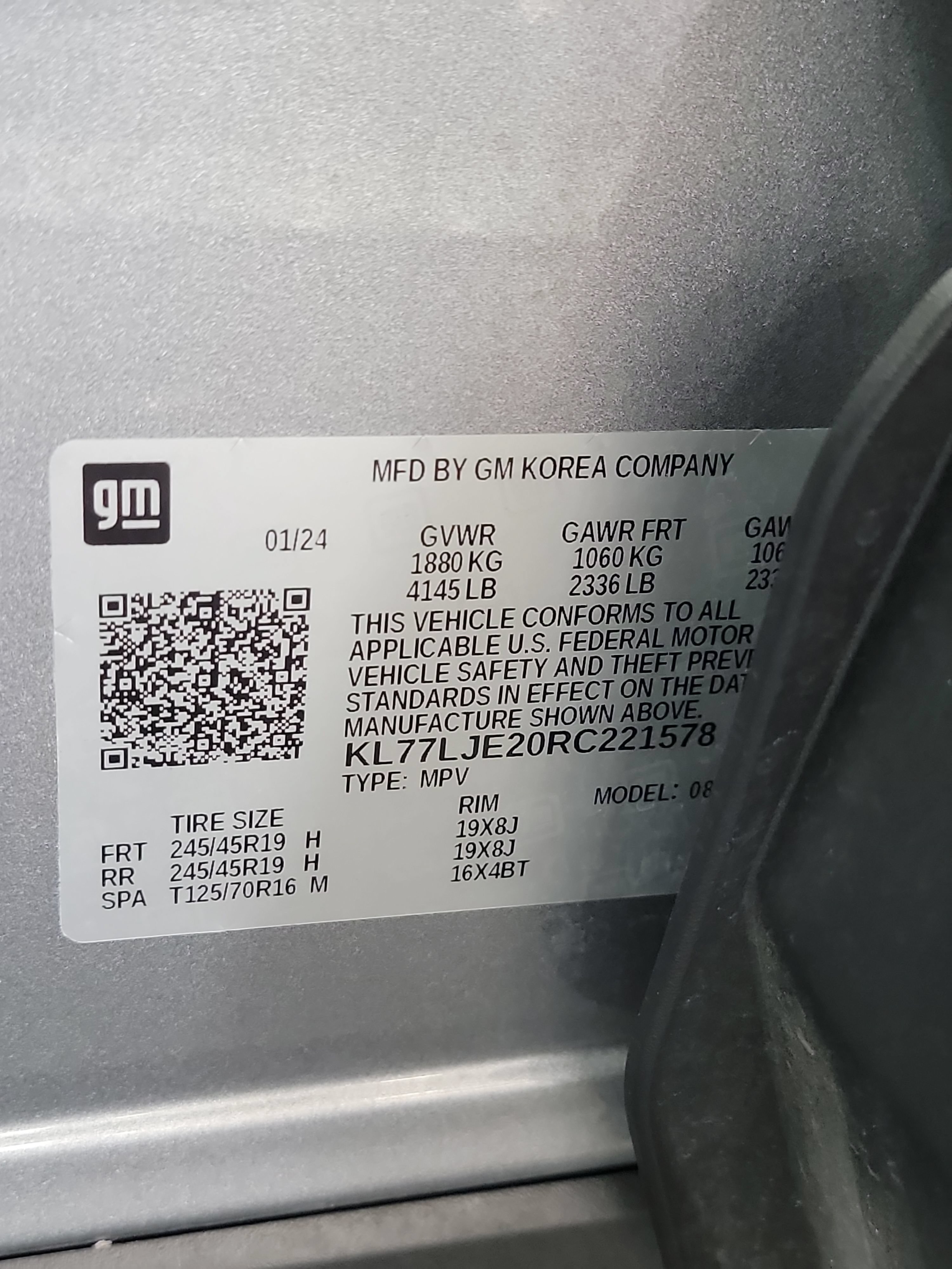 Used 2024 Chevrolet Trax RS w/ Driver Confidence Package FWD image 32