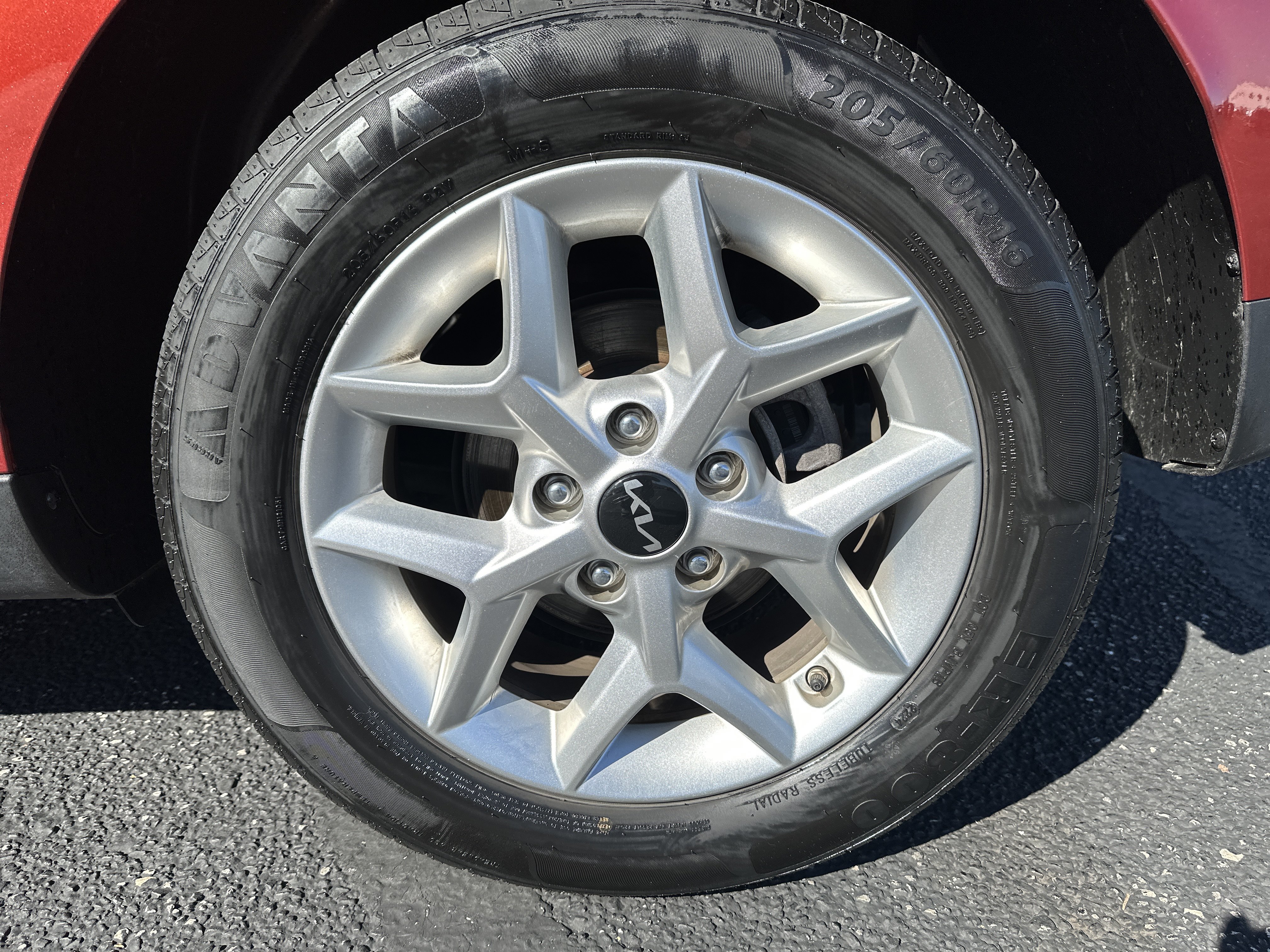 Certified 2024 Kia Soul LX w/ Option Group 015 FWD image 9