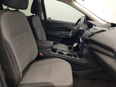 Used 2017 Ford Escape S FWD image 21