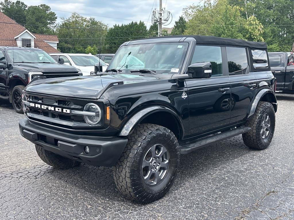 Certified 2024 Ford Bronco Outer Banks AWD/4WD image 3