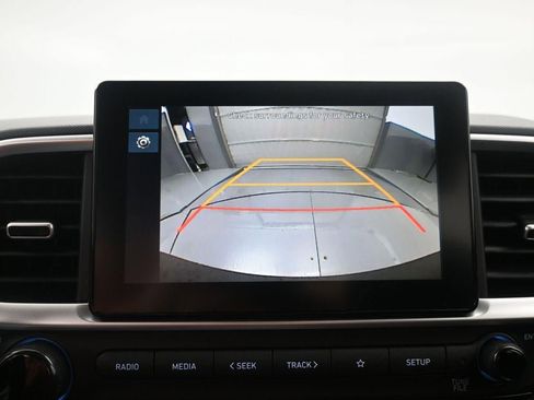 New 2026 Hyundai Venue SE image 21