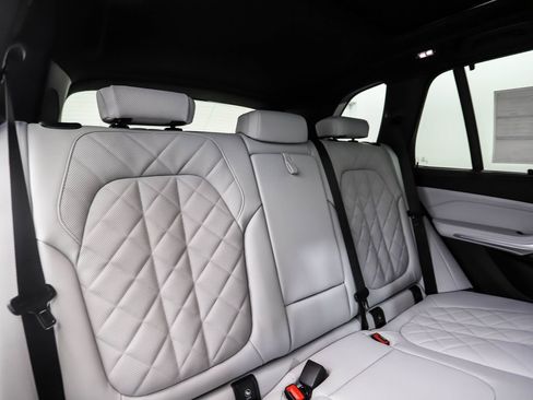 New 2026 BMW X5 xDrive40i image 28