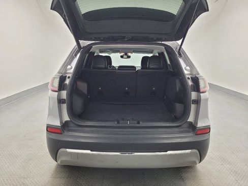 Used 2020 Jeep Cherokee Limited image 29