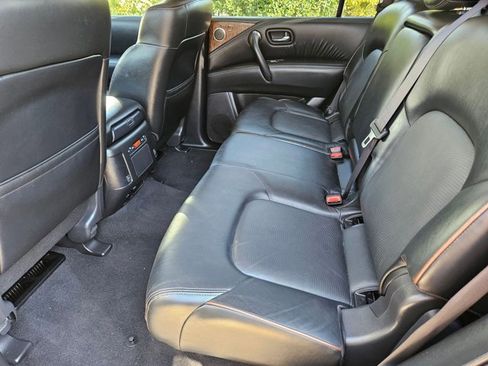 Used 2019 Nissan Armada SL w/ Premium Package image 18