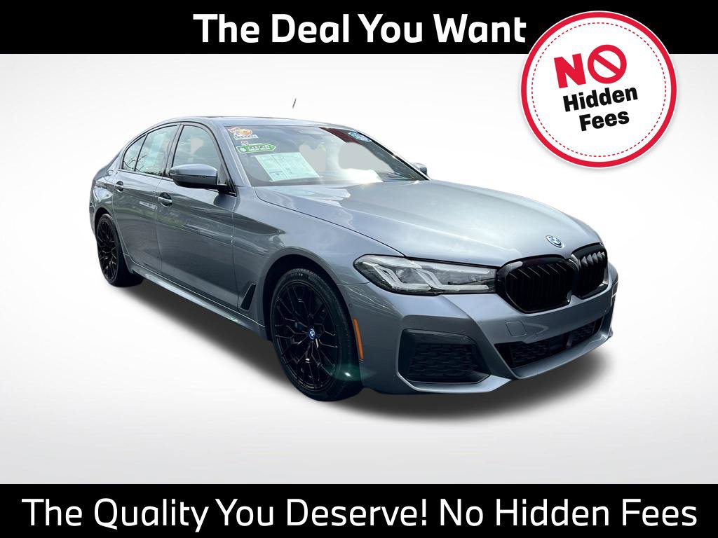 Used 2022 BMW 530e xDrive w/ Premium Package AWD/4WD image 1