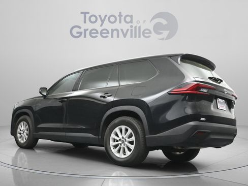 Certified 2025 Toyota Grand Highlander FWD image 9