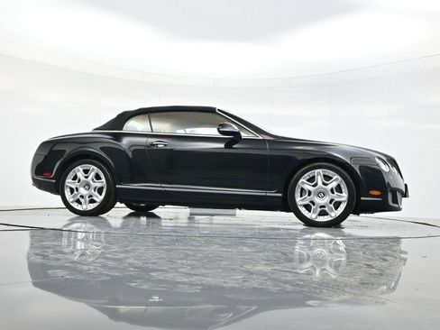 Used 2011 Bentley Continental Mulliner image 33