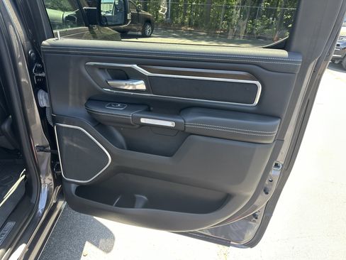 Used 2022 RAM 1500 Laramie AWD/4WD image 20