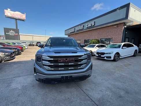 Used 2025 GMC Sierra 1500 SLE w/ Preferred Package RWD image 10