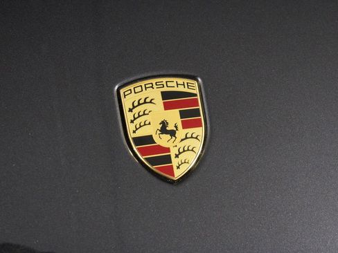 Certified 2026 Porsche Macan image 29