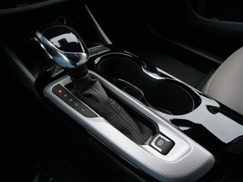 New 2026 Buick Envista Avenir image 12