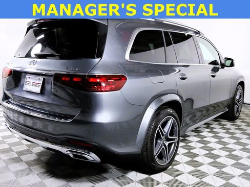 Used 2025 Mercedes-Benz GLS 450 4MATIC image 6